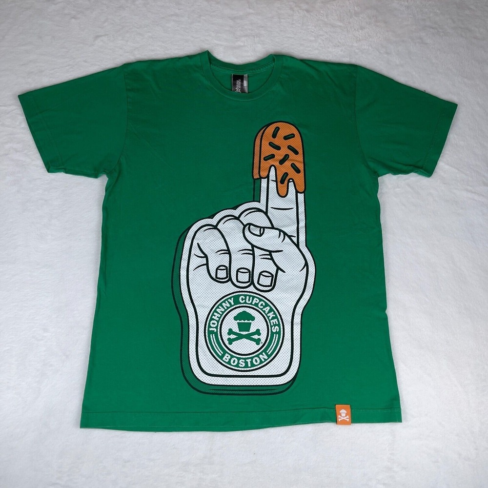 Johnny Cupcakes Boston Tee Shirt Mens Large Green‎ Graphic Short Sleeve Pullover